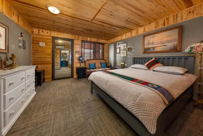 Double Room with Mountain View — Ta Phin Cottage